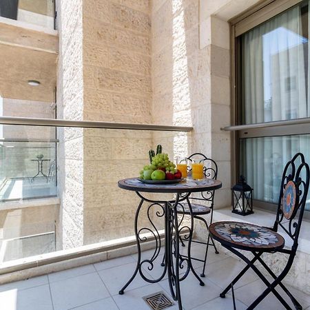 Luxury One-Bedroom Apartment/Parking In City Center Jerusalém Exterior foto