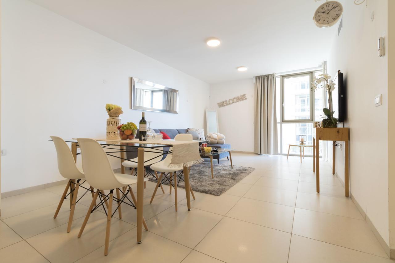 Luxury One-Bedroom Apartment/Parking In City Center Jerusalém Exterior foto