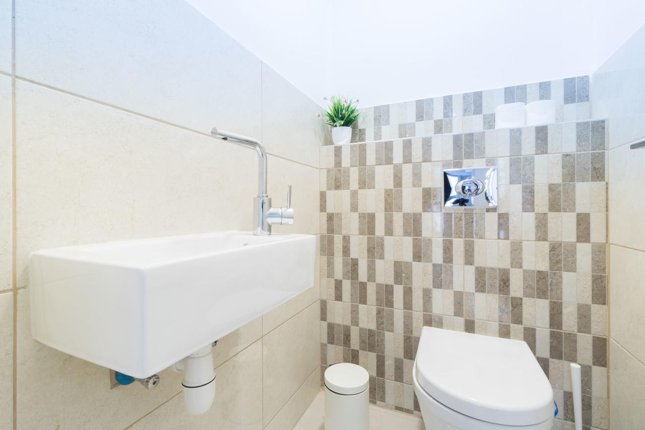 Luxury One-Bedroom Apartment/Parking In City Center Jerusalém Exterior foto