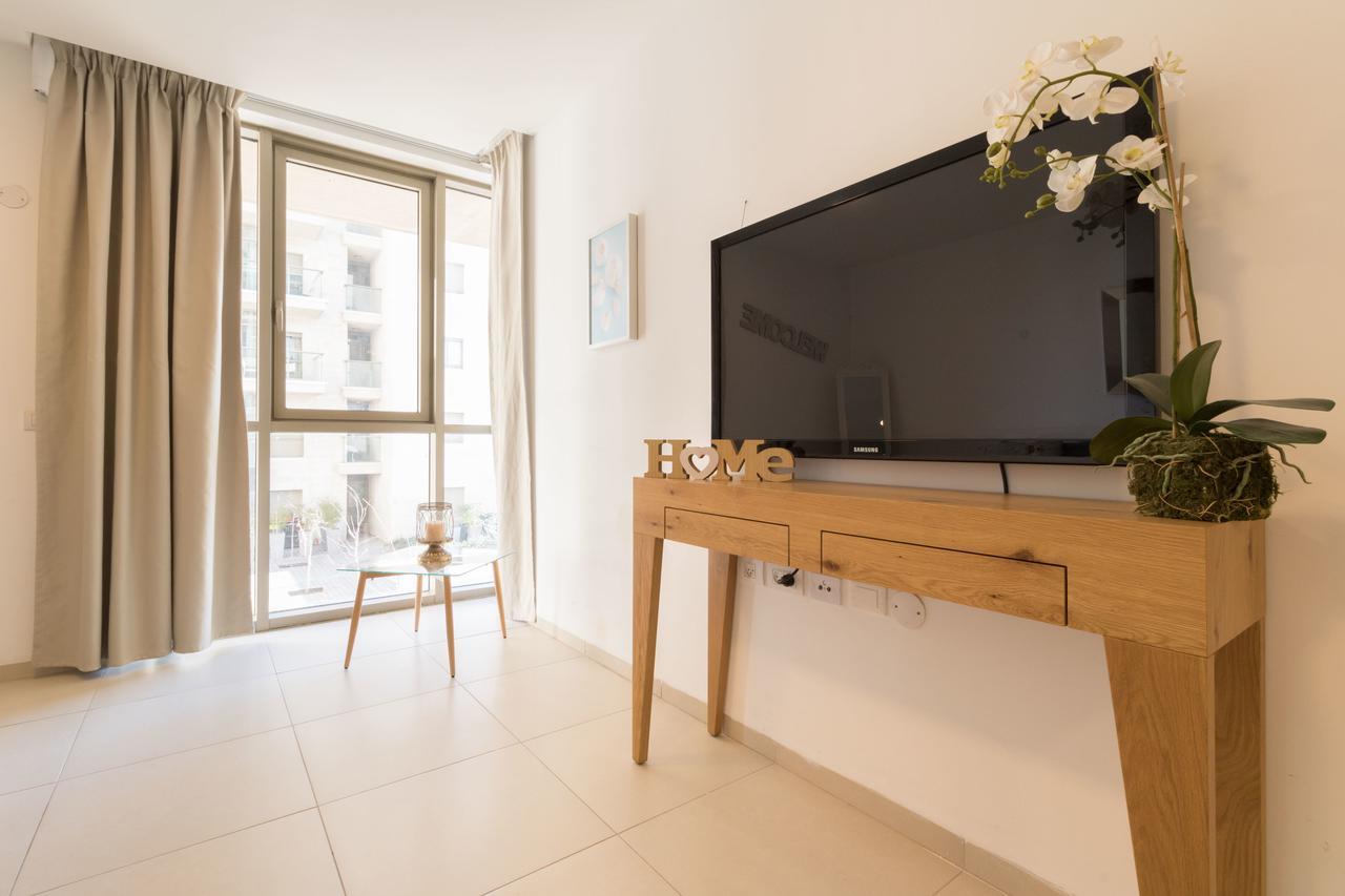Luxury One-Bedroom Apartment/Parking In City Center Jerusalém Exterior foto