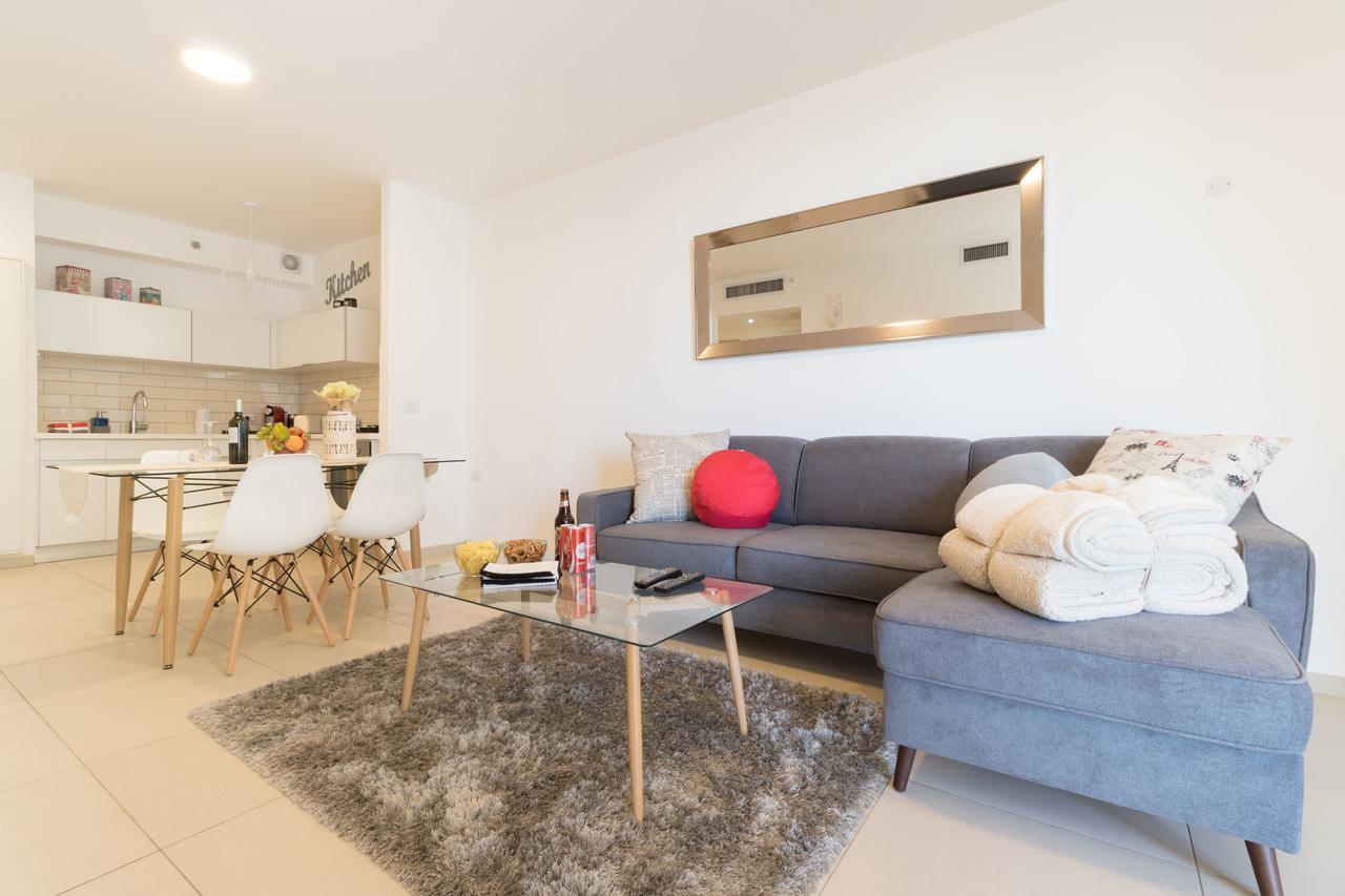 Luxury One-Bedroom Apartment/Parking In City Center Jerusalém Exterior foto