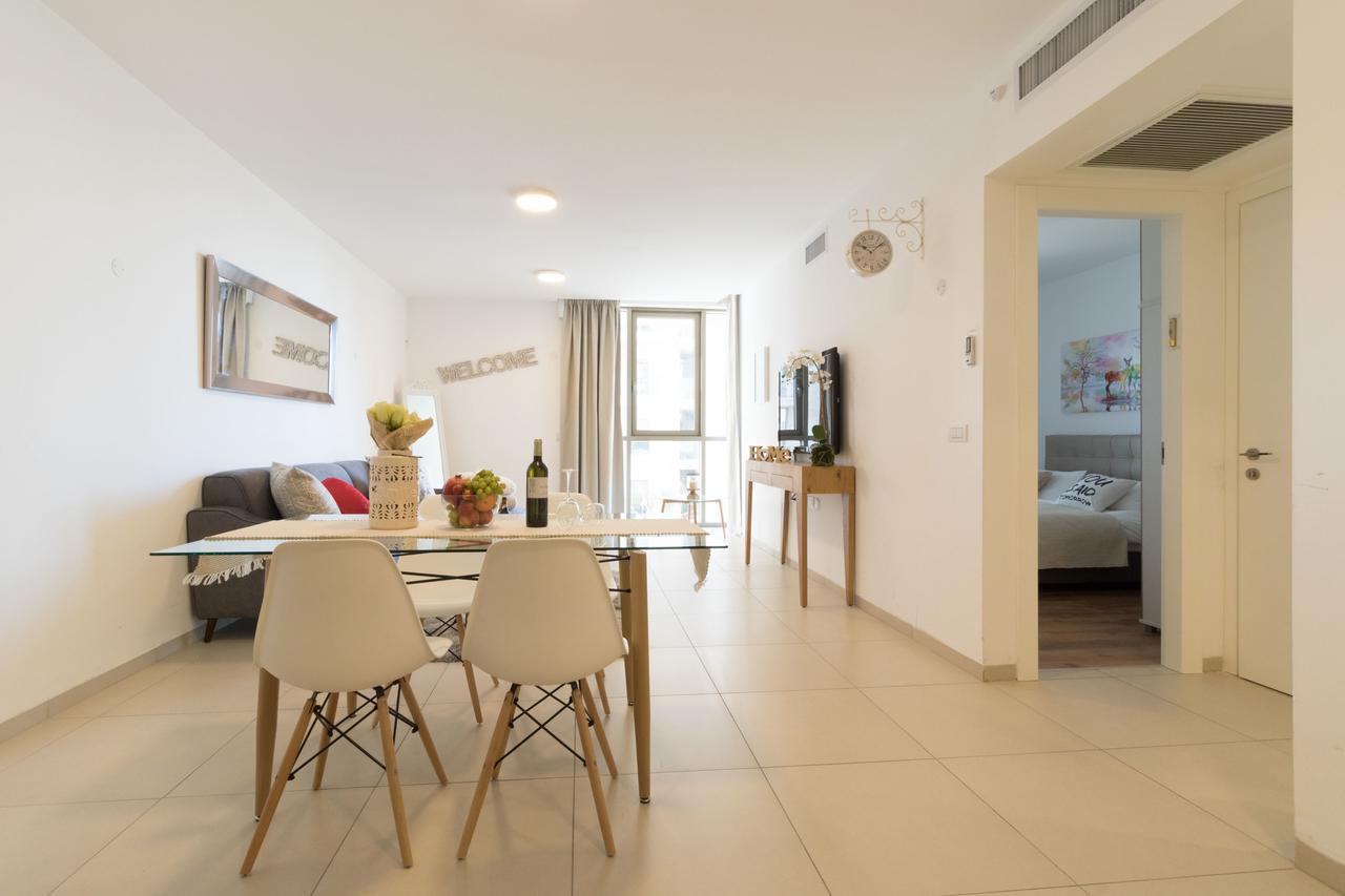 Luxury One-Bedroom Apartment/Parking In City Center Jerusalém Exterior foto
