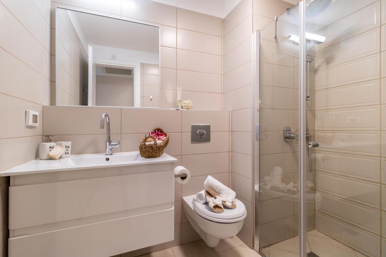 Luxury One-Bedroom Apartment/Parking In City Center Jerusalém Exterior foto