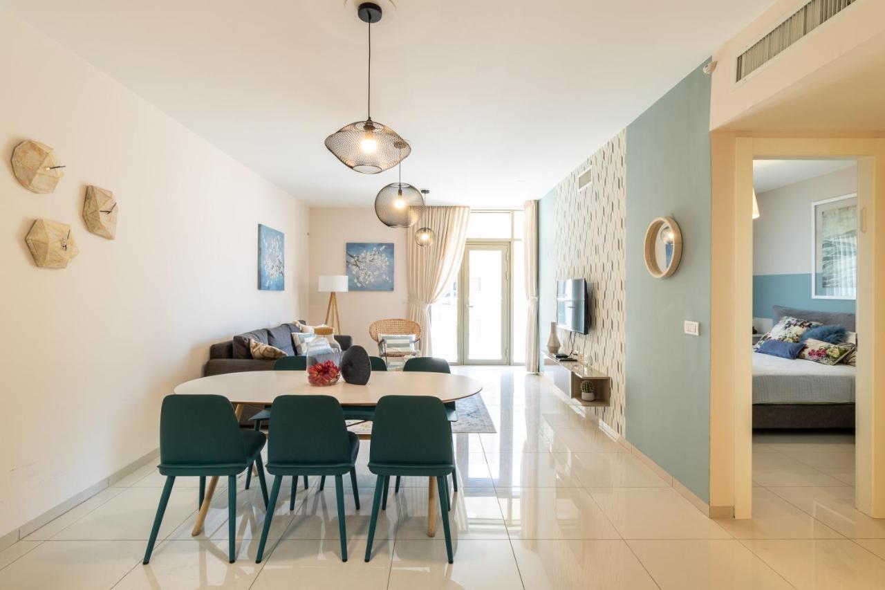 Luxury One-Bedroom Apartment/Parking In City Center Jerusalém Exterior foto