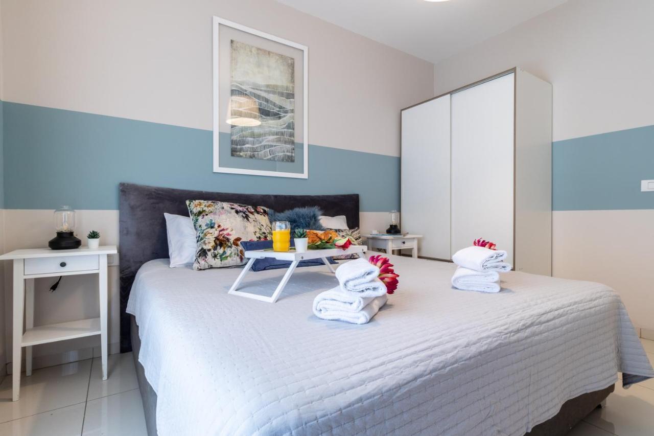 Luxury One-Bedroom Apartment/Parking In City Center Jerusalém Exterior foto