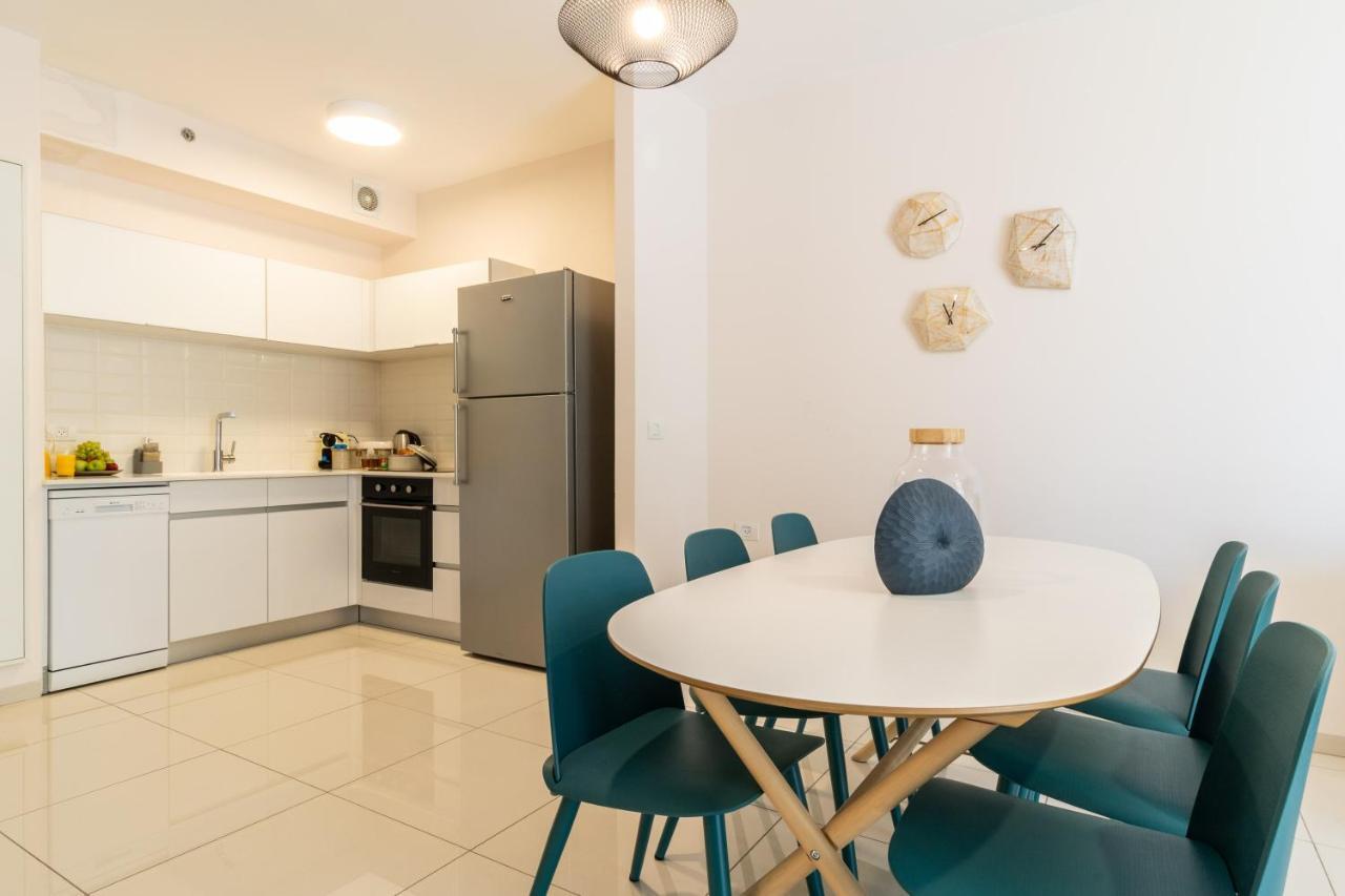 Luxury One-Bedroom Apartment/Parking In City Center Jerusalém Exterior foto