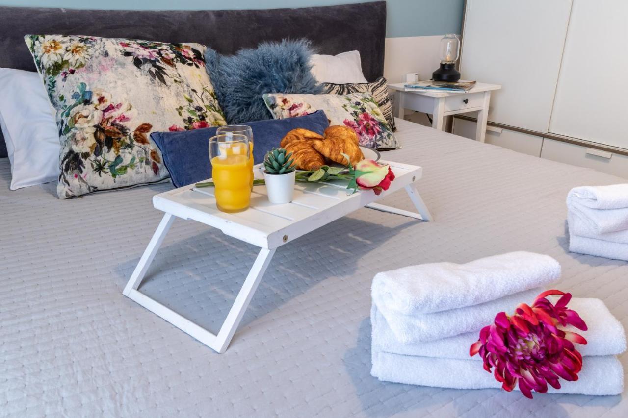 Luxury One-Bedroom Apartment/Parking In City Center Jerusalém Exterior foto